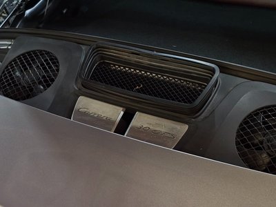 PORSCHE 911 - 4