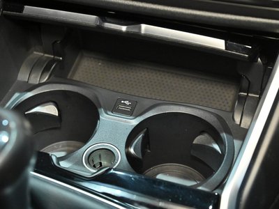 صورة مصغرة 48 لـ 2021 BMW M4 COUPE