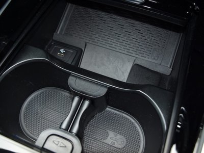 صورة مصغرة 30 لـ 2025 Mercedes-BENZ GLA AMG