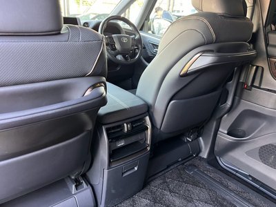 2024 Toyota ALPHARD 缩略图 40