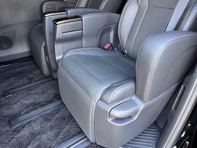 2024 Toyota ALPHARD 缩略图 36