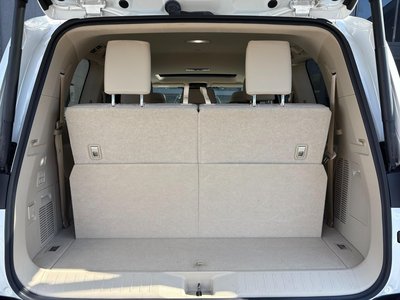 2023 Toyota LAND CRUISER 300 — миниатюра 15