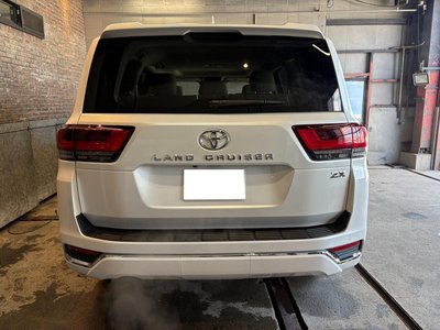 TOYOTA LAND CRUISER 300 - 5