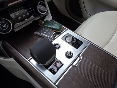 صورة 9 لـ 2022 LAND Rover RANGE ROVER