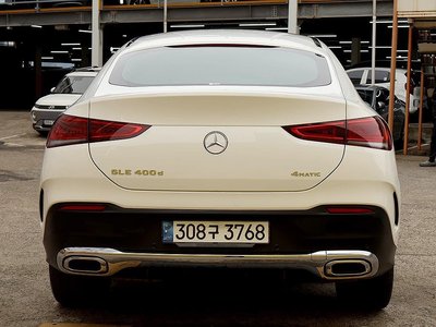 صورة 2 لـ 2021 Mercedes-BENZ GLE