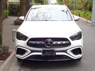 MERCEDES-BENZ GLA - 2
