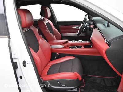 2021 Genesis GV70 — миниатюра 11
