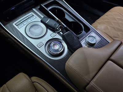 GENESIS GV80 - 9