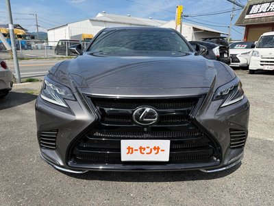 LEXUS LS - 6
