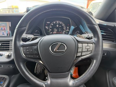 LEXUS LS - 4