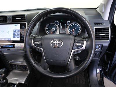 2022 Toyota LAND CRUISER PRADO — миниатюра 64