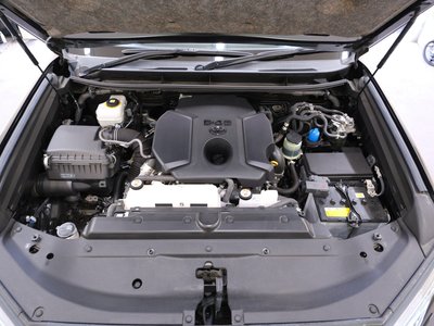 2022 Toyota LAND CRUISER PRADO — миниатюра 18