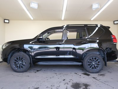2022 Toyota LAND CRUISER PRADO — миниатюра 30