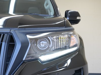 2022 Toyota LAND CRUISER PRADO — миниатюра 27