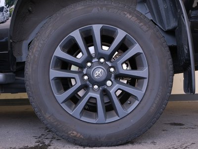 2022 Toyota LAND CRUISER PRADO — миниатюра 34