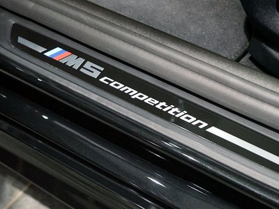 BMW M5 COMPETITION - 10