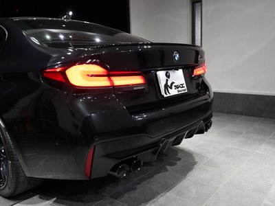 BMW M5 COMPETITION - 5
