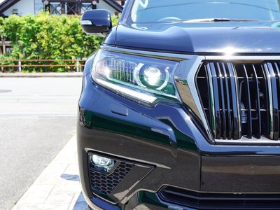 TOYOTA LAND CRUISER PRADO - 7