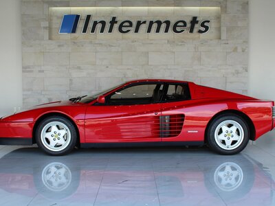 FERRARI TESTAROSSA