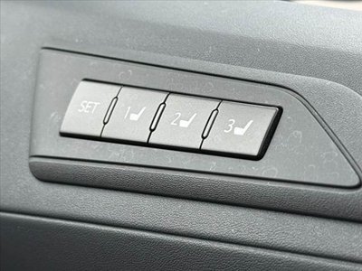 TOYOTA ALPHARD - 5