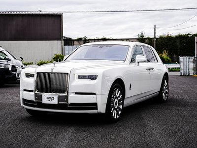 ROLLS-ROYCE PHANTOM - 1