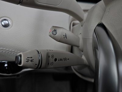 2017 Mercedes-BENZ S-CLASS thumbnail 16