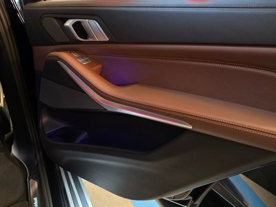 2021 BMW X7 缩略图 20