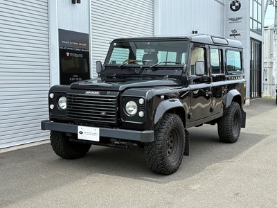LAND ROVER DEFENDER - 1