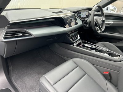 2024 AUDI E-TRON GT QUATTRO 缩略图 51