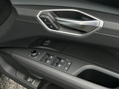 2024 AUDI E-TRON GT QUATTRO 缩略图 39