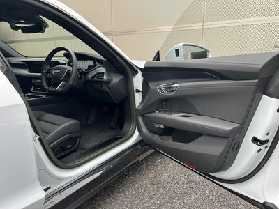 2024 AUDI E-TRON GT QUATTRO 缩略图 43