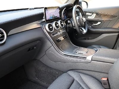 MERCEDES-BENZ GLC - 2