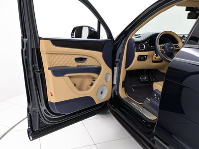 BENTLEY BENTAYGA - 8