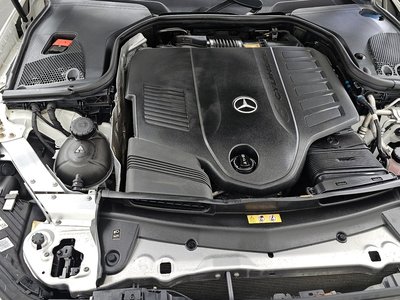 MERCEDES-BENZ E-CLASS - 7