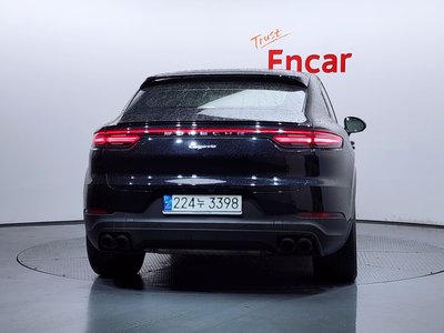 2021 Porsche CAYENNE 照片 3