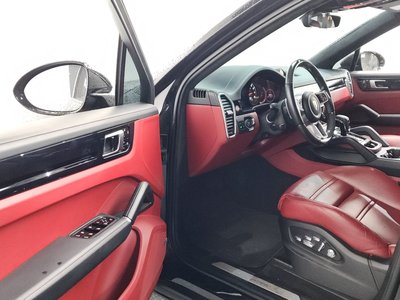 2021 Porsche CAYENNE 照片 10
