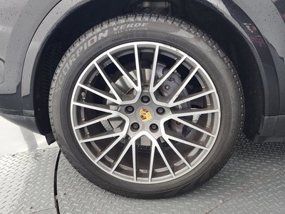 2021 Porsche CAYENNE 照片 6