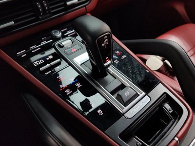 2021 Porsche CAYENNE 照片 9