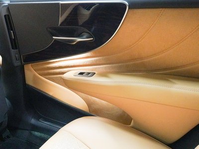 صورة مصغرة 67 لـ 2024 Lexus LS