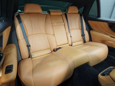 صورة مصغرة 85 لـ 2024 Lexus LS