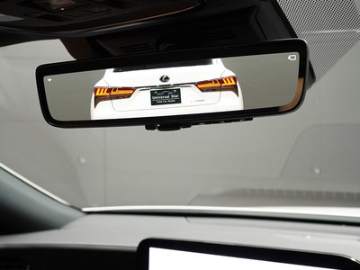 صورة 7 لـ 2024 Lexus LS