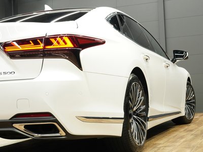 صورة مصغرة 61 لـ 2024 Lexus LS
