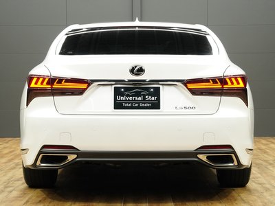 صورة مصغرة 13 لـ 2024 Lexus LS