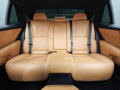 صورة مصغرة 21 لـ 2024 Lexus LS