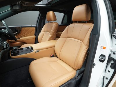 صورة مصغرة 80 لـ 2024 Lexus LS