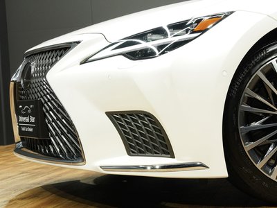 صورة مصغرة 35 لـ 2024 Lexus LS