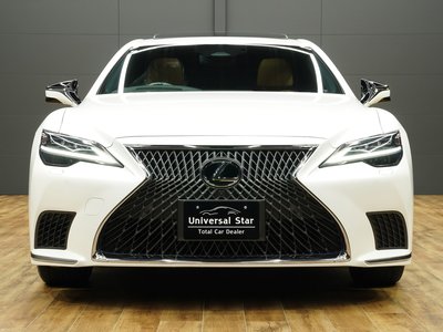 صورة 9 لـ 2024 Lexus LS