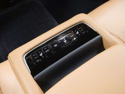 صورة مصغرة 87 لـ 2024 Lexus LS
