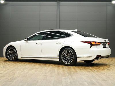 صورة مصغرة 14 لـ 2024 Lexus LS
