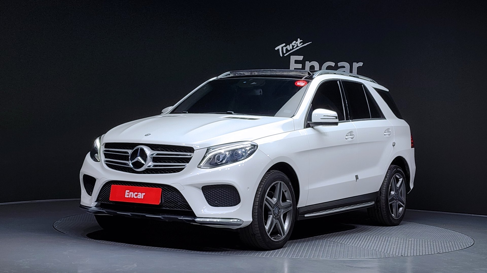 MERCEDES-BENZ GLE - View 1